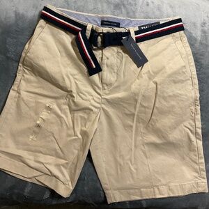 Tommy Hilfiger TH Flex Shorts, 31”, 9” Inseam, Khaki Color, New